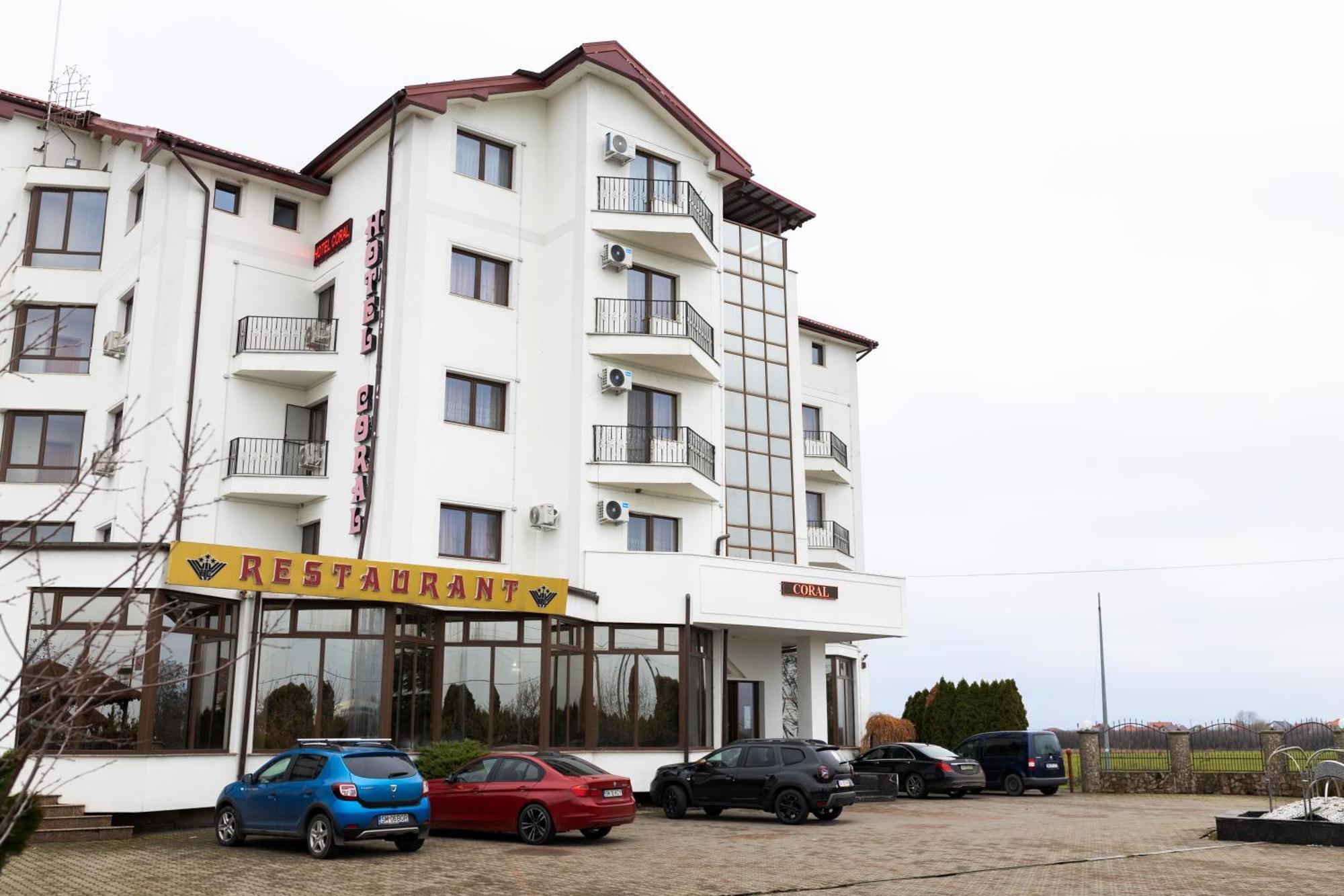 Hotel Coral Satu Mare Exterior foto